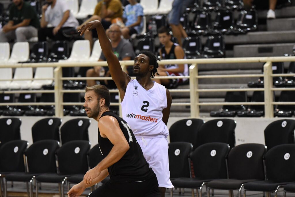 Ανάμεικτα συναισθήματα μετά τα πρώτα φιλικά στην Αθήνα