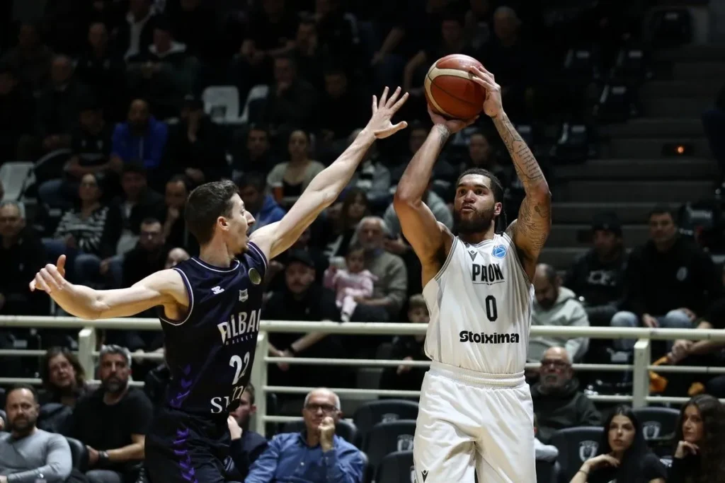 Rematch του περσινού τελικού